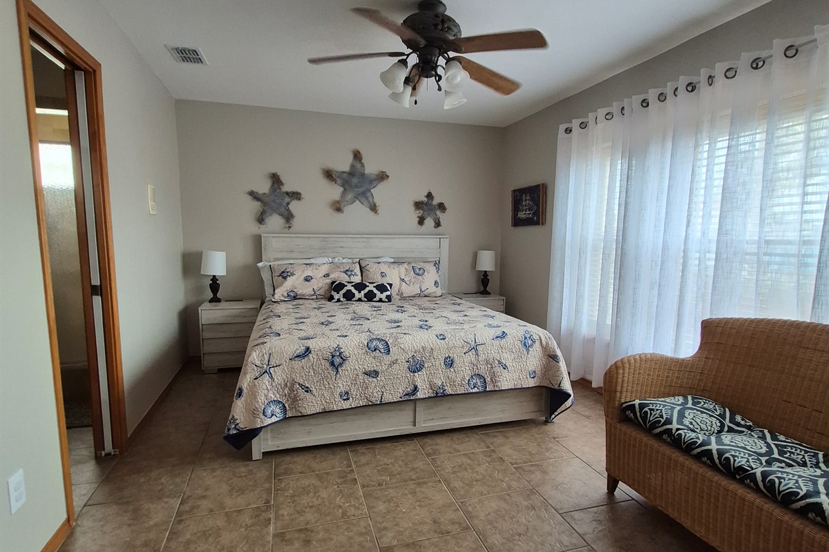 Master king bedroom offers memory foam sleep luxury with an attached dual vanity bath. (TV)