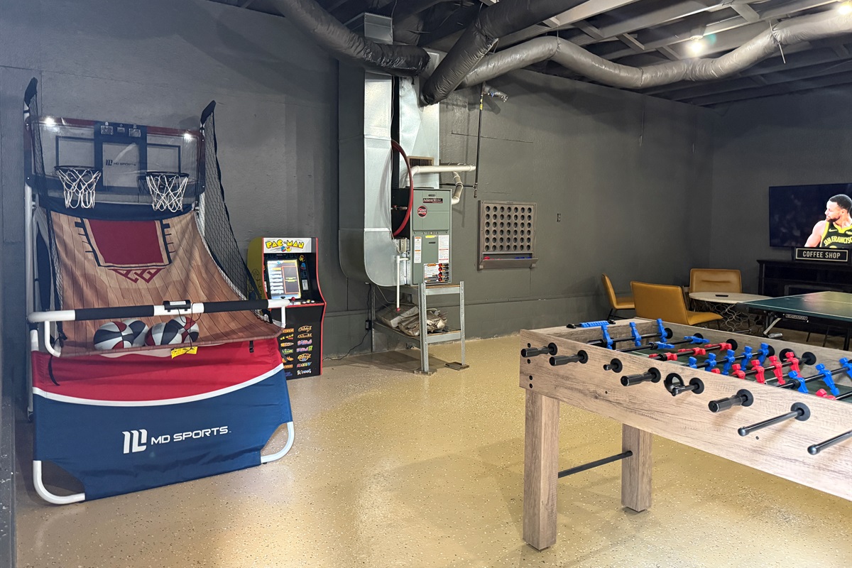Game on and good vibes only — cozy up by the fire, catch the big game, or challenge your crew to a little friendly competition in our coffee shop-inspired game lounge.