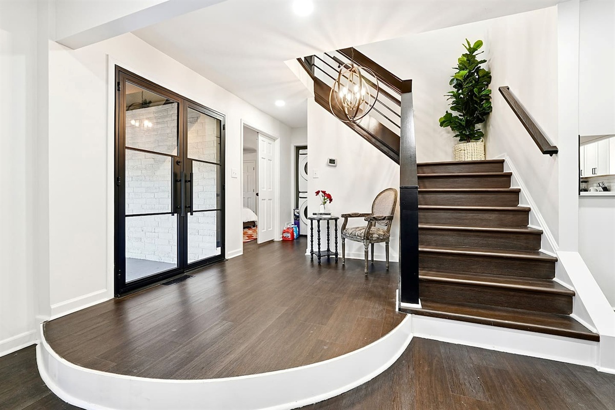An additional photo of the foyer.