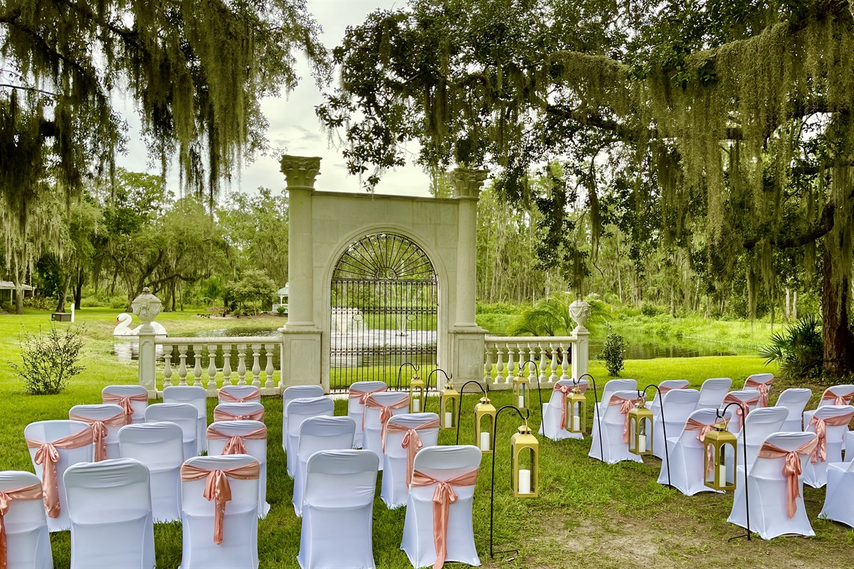 A beautiful spot for your dream outdoor ceremony.