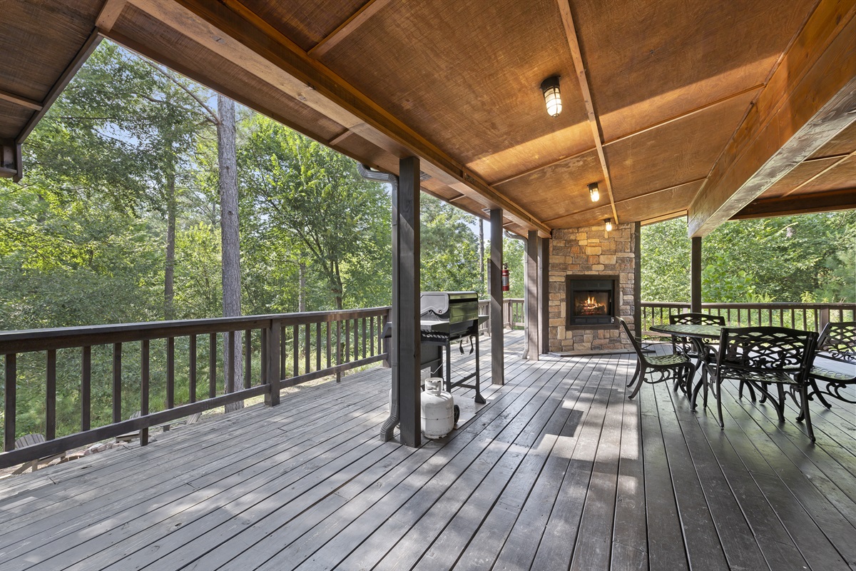 Decked out for Relaxation and Fun!