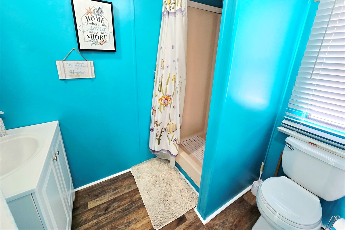 Front bedroom Ensuite bathroom