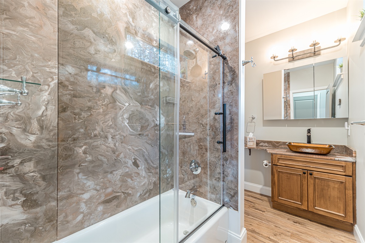 Main Floor Full Bath with Shower/Tub Combo