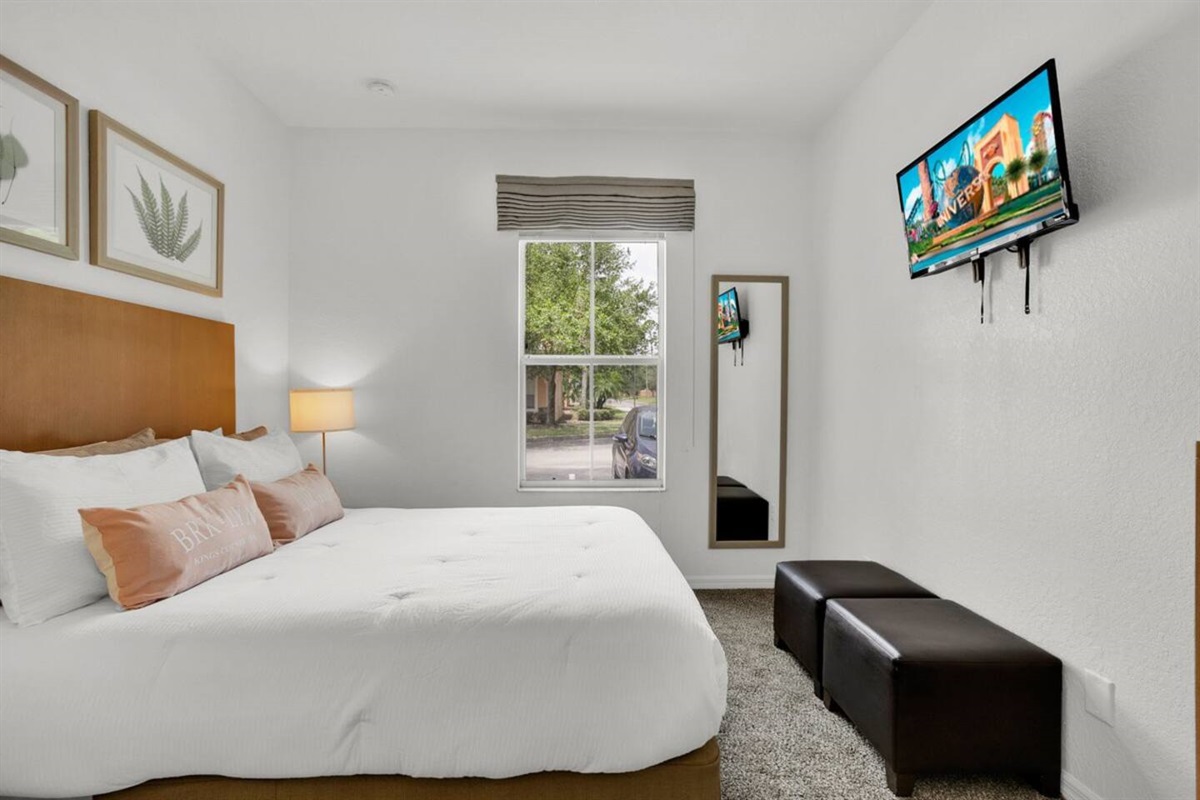 1st level bedroom