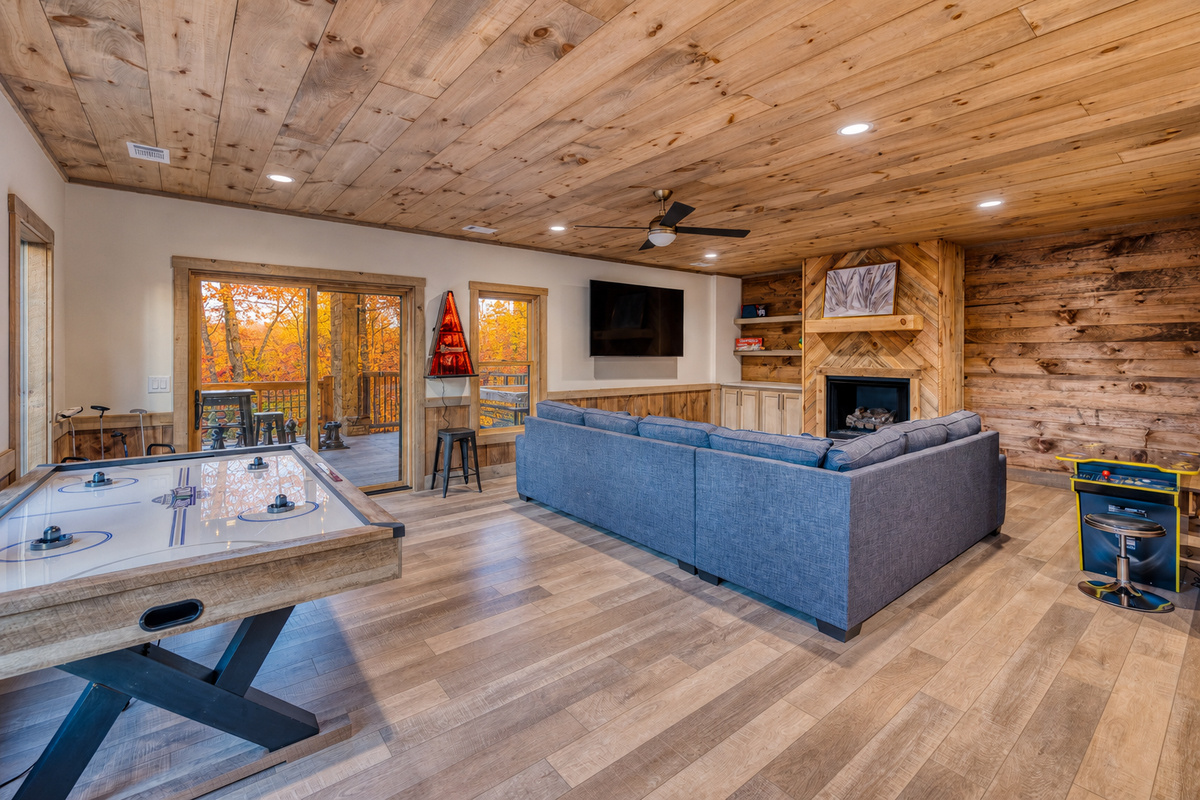 Theater/Game room