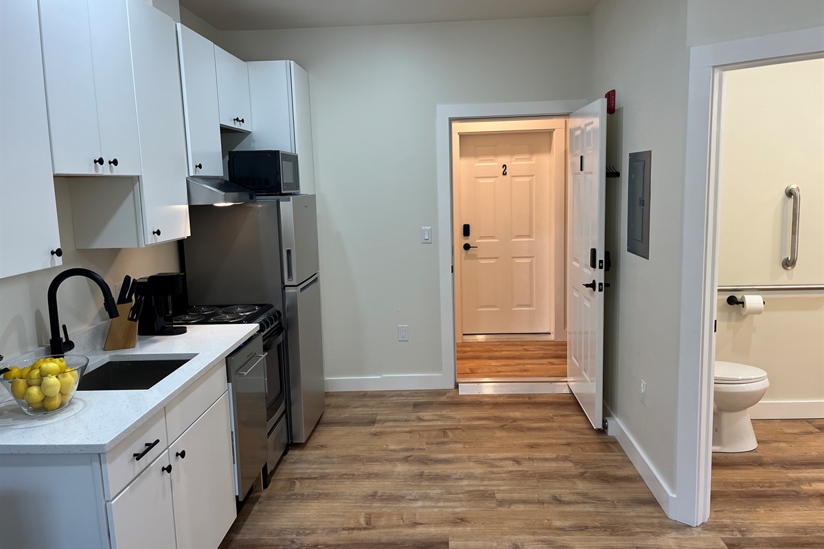 Full kitchen with dishwasher
