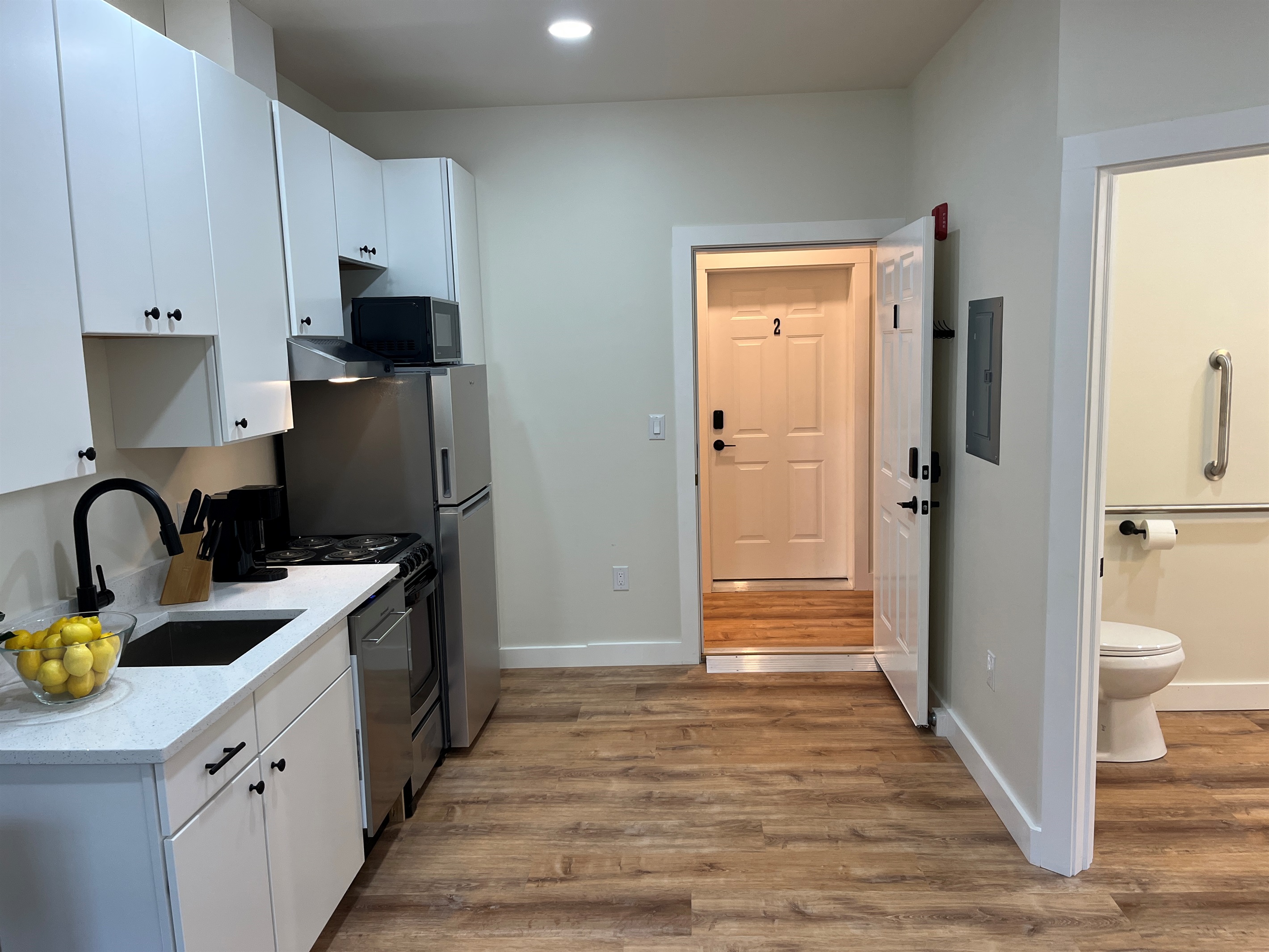 Full kitchen with dishwasher