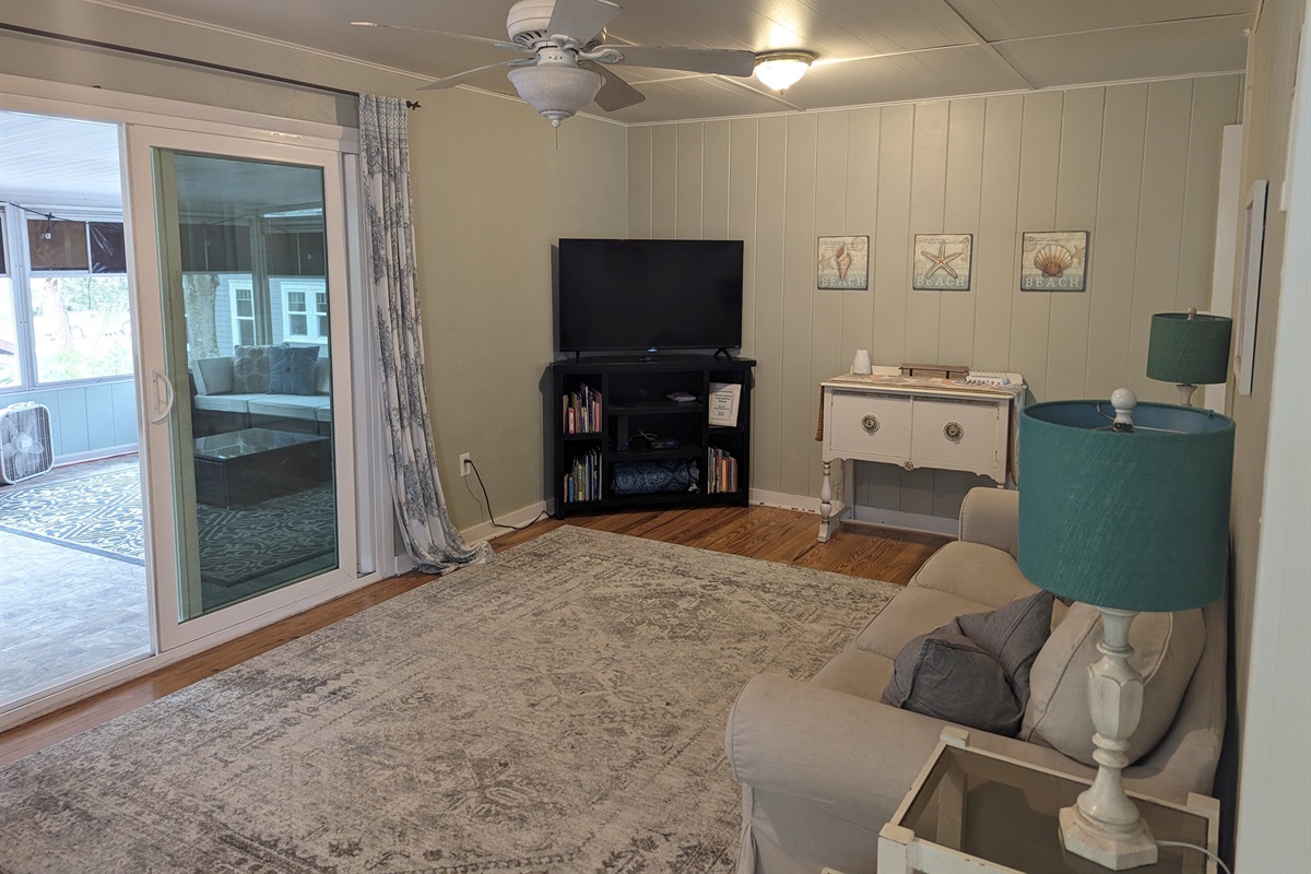 Living Room (Apartment)