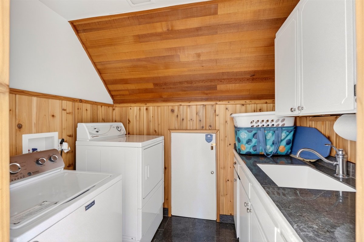 Washer and dryer 