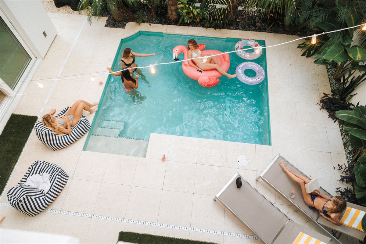 Pool days are mandatory 💦 Private pool + lounge space for everyone