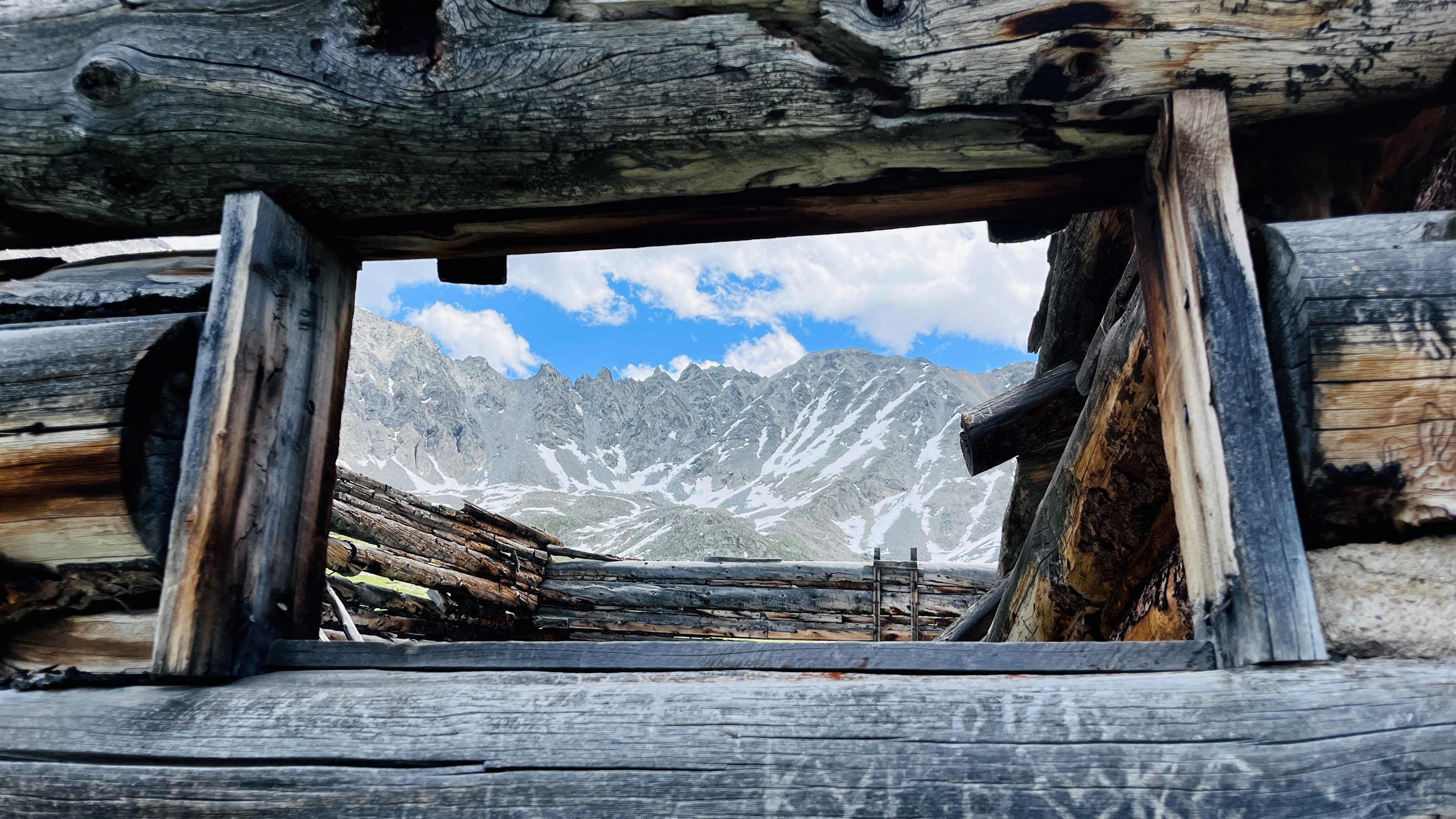 Hiking - Less than 10 min drive