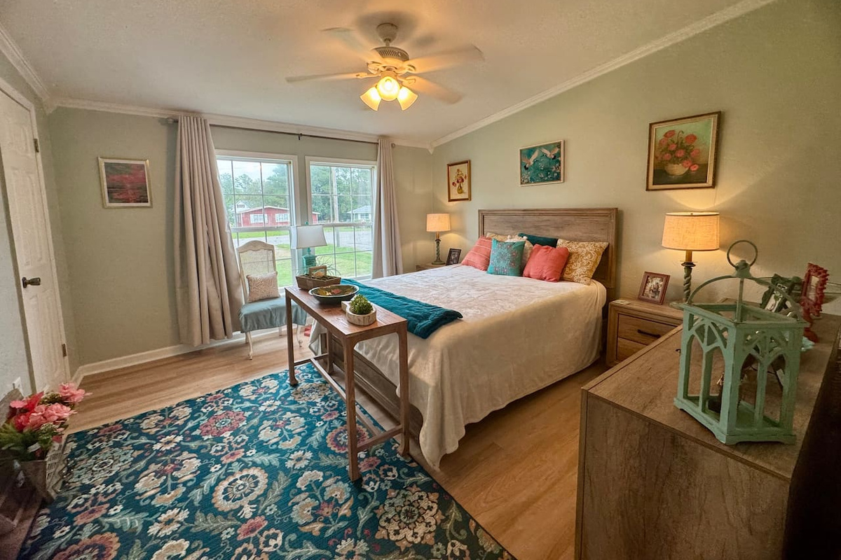 Bedroom
