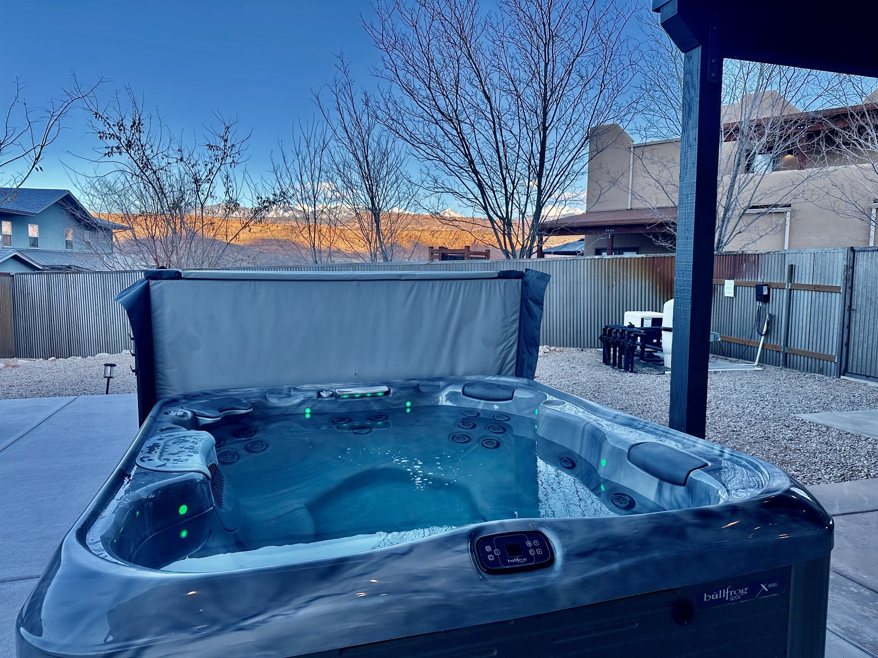7 Person Hot Tub