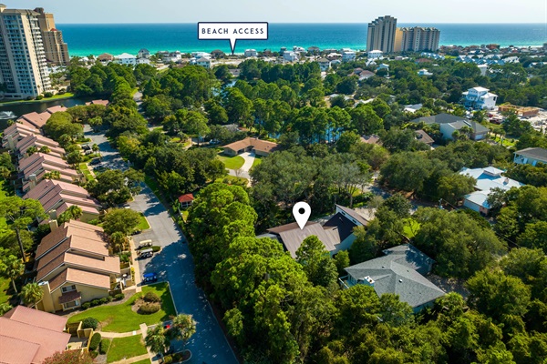 0.3 miles to the beach, 5 minute golf cart ride