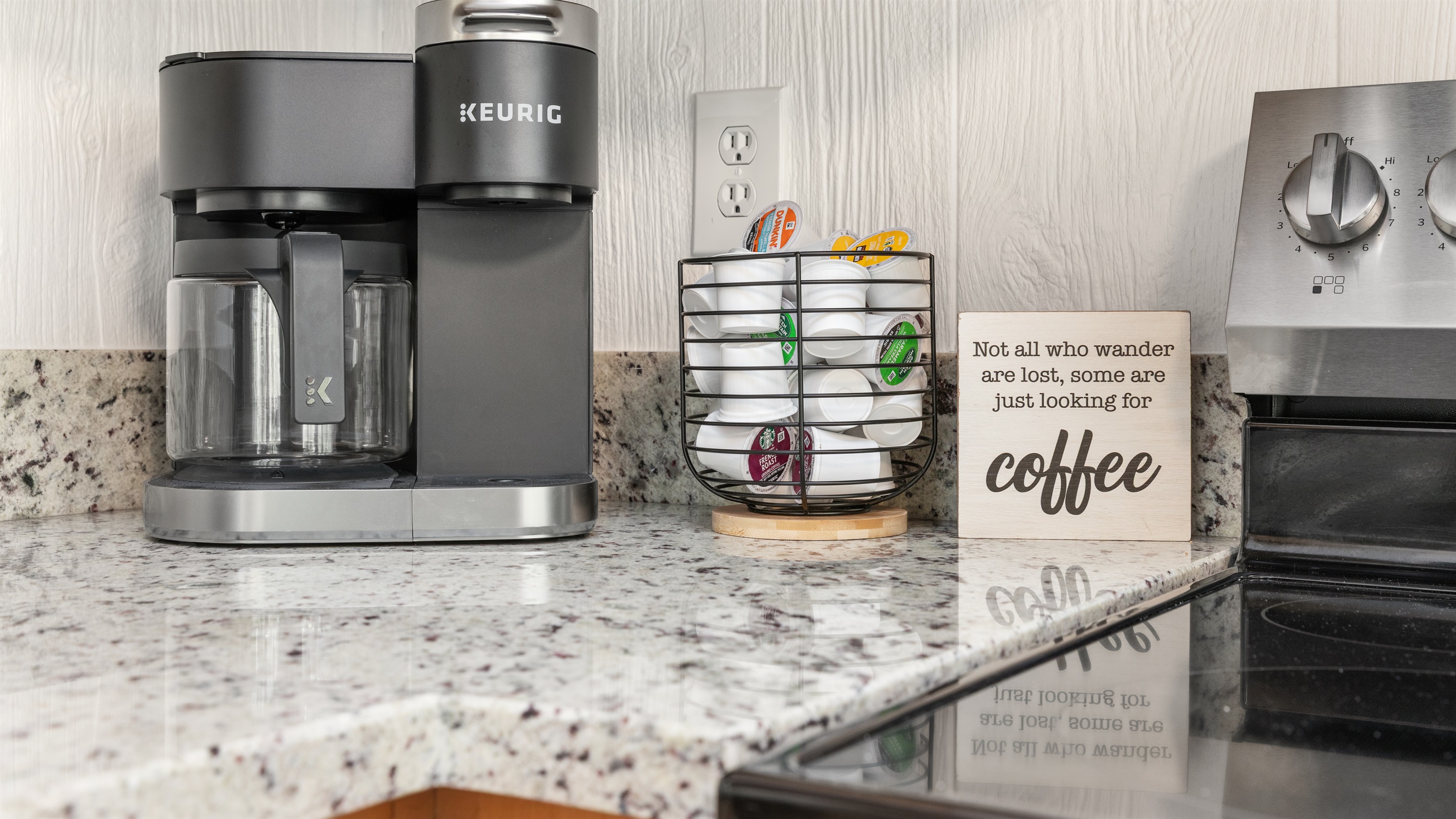 Your perfect morning starts here—Keurig or ground brew, plus creamer, sugar, teas, and hot cocoa for every taste