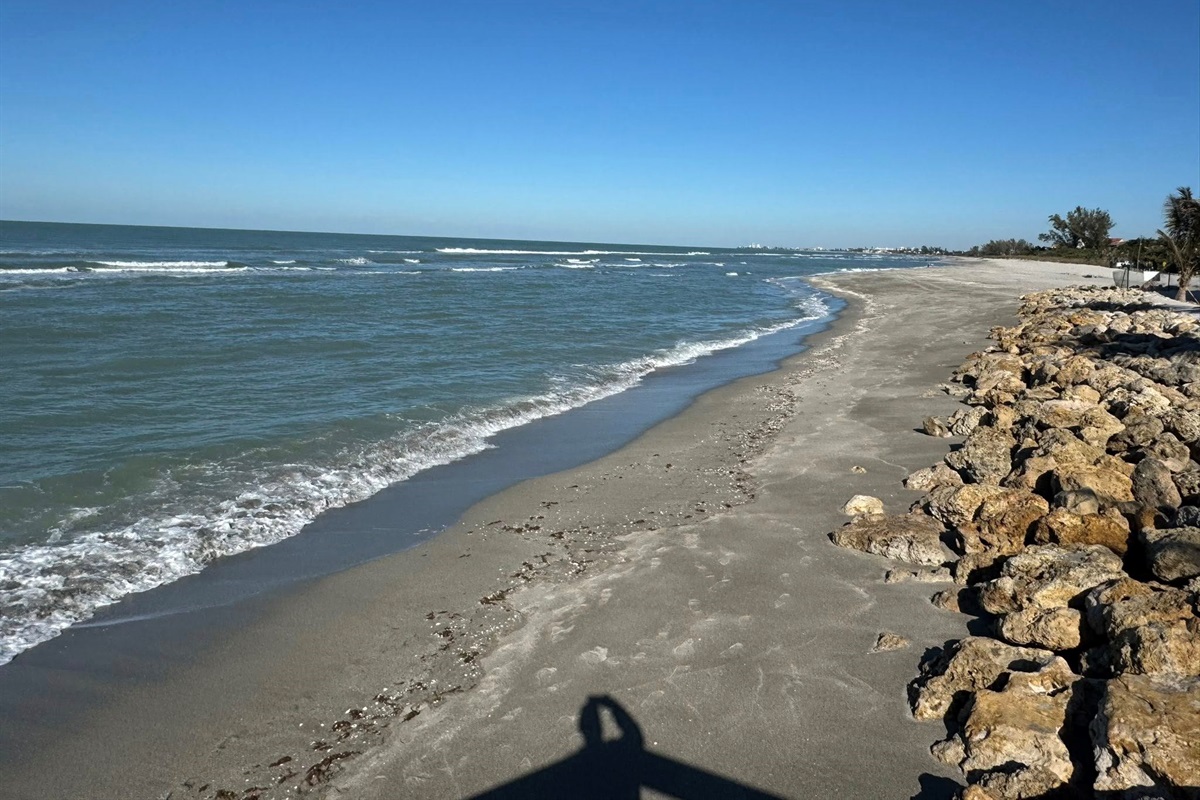 2026 Walking north to Turtle Beach