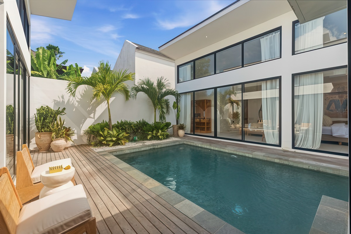 Pool area