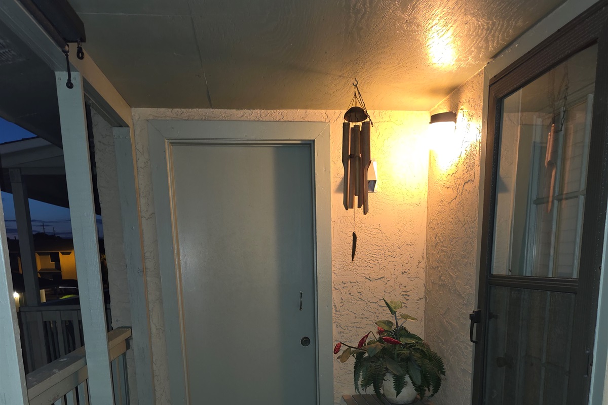 other view of the upstairs balcony