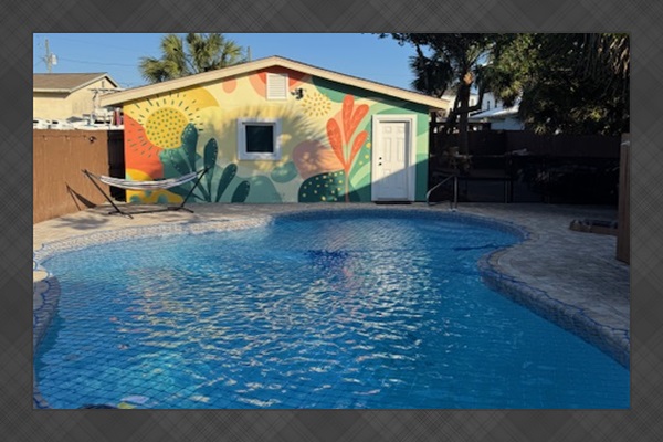 Katch-A-Kid Safety Net available for guest access.