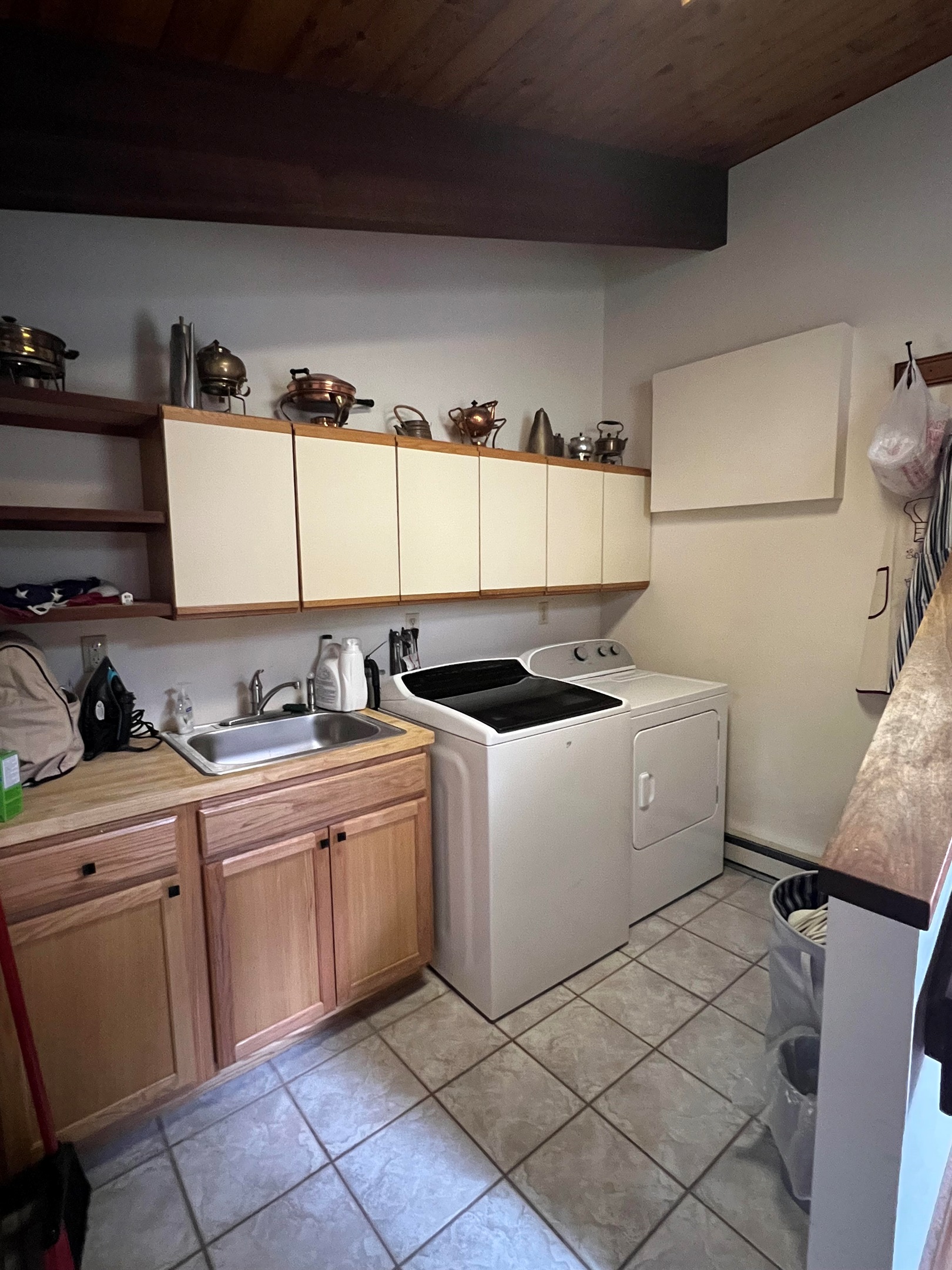 Washer & dryer with adjacent pantry