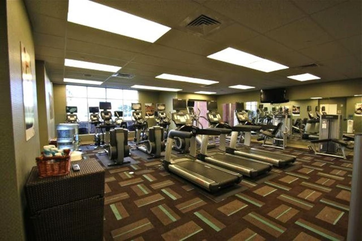 Full 24 hour gym 