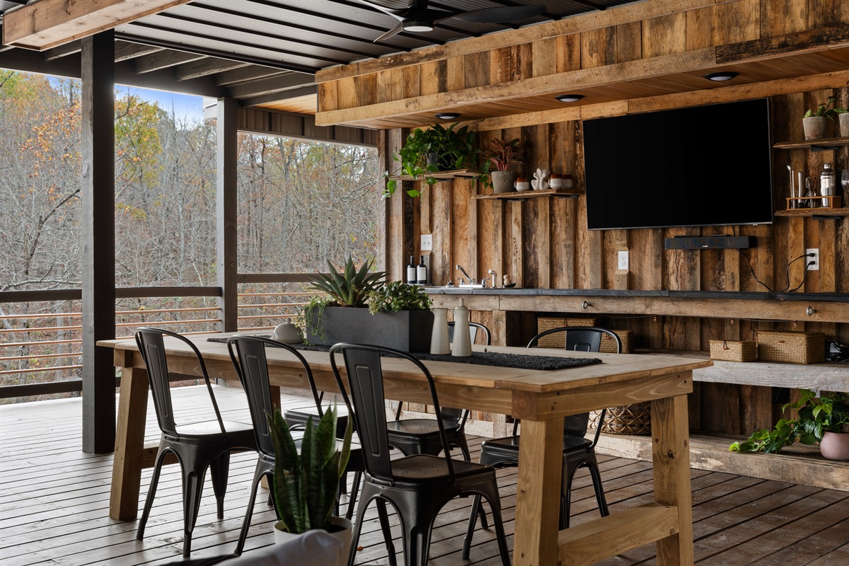 Out Door Dining Table and Chairs