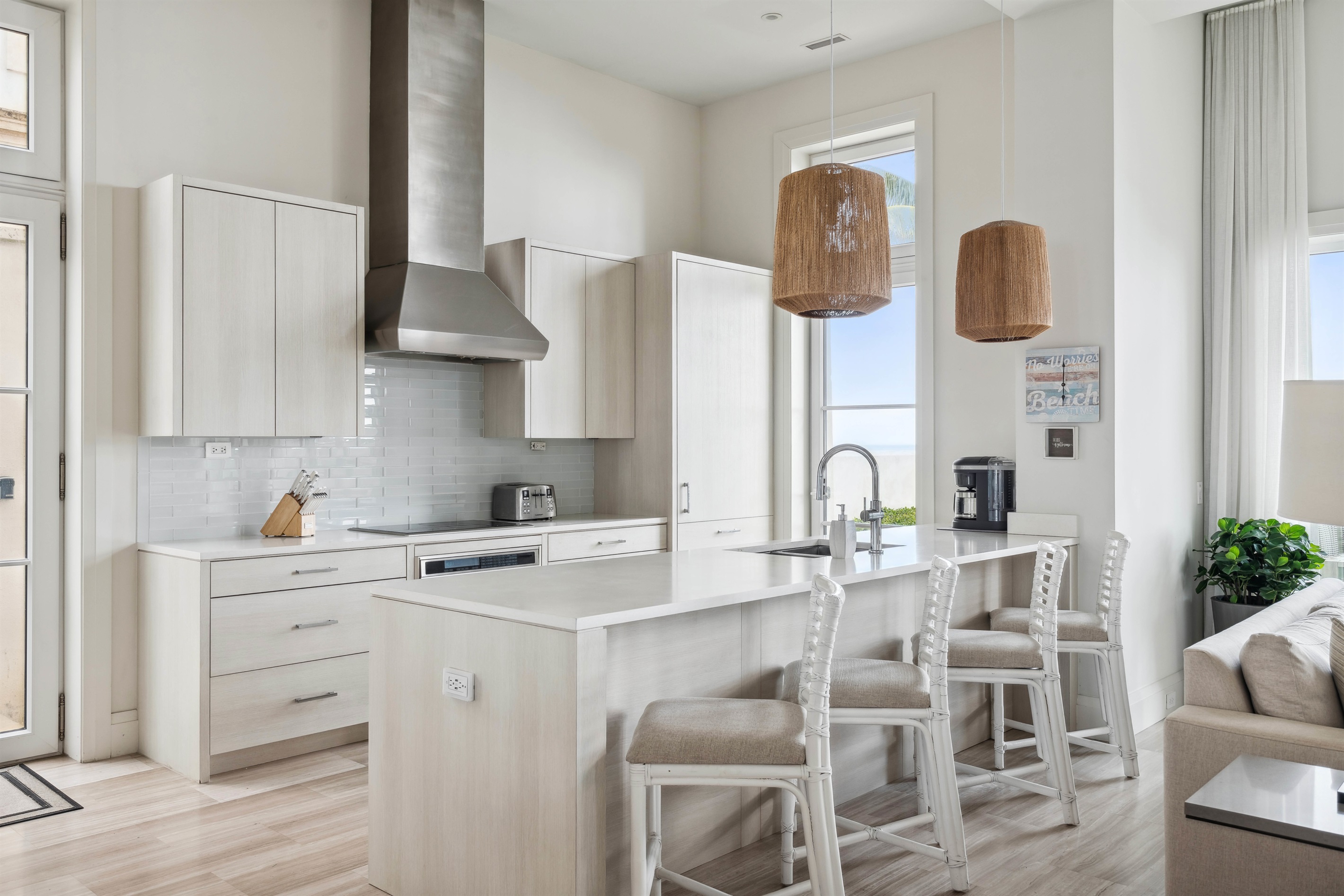 Fully equipped kitchen