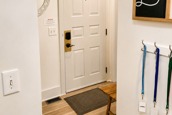 Entry way