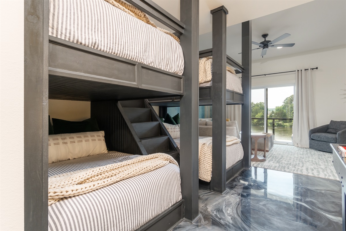 Trendy Full-Size Bunk Beds