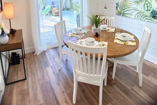 Dining Room overlooking backyard