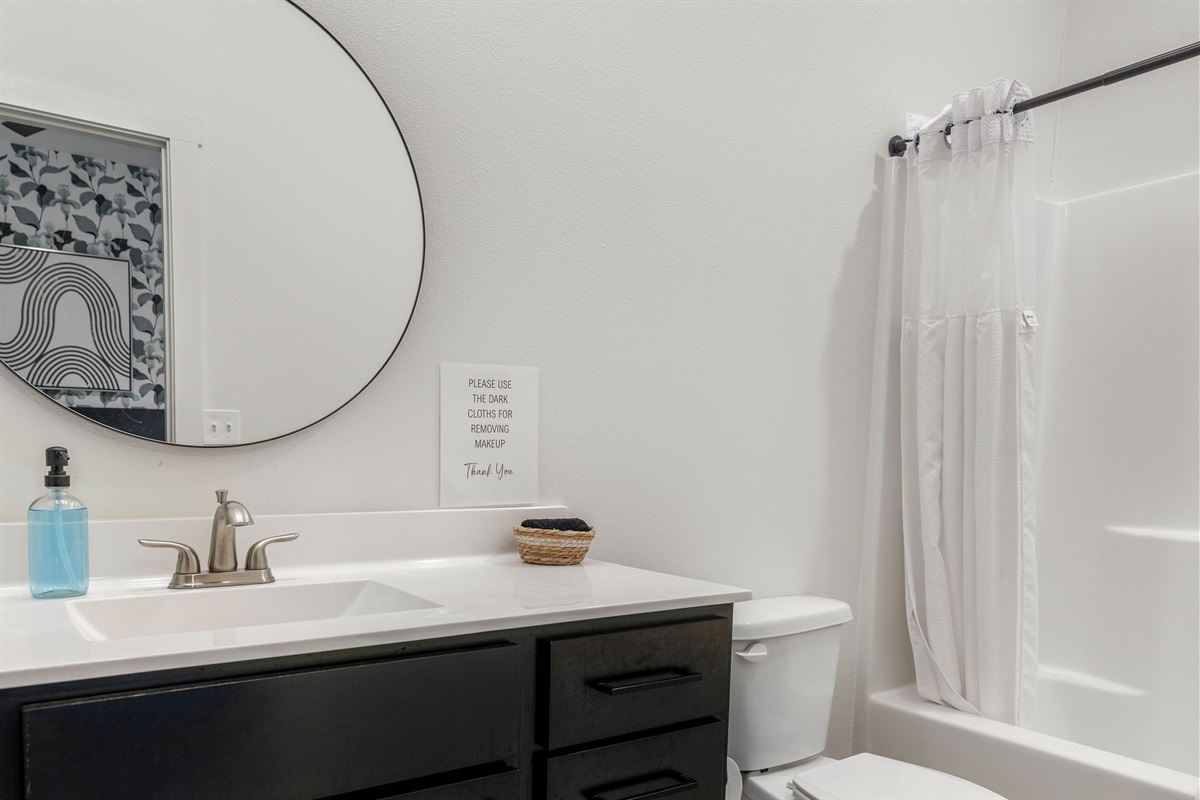 ensuite bath