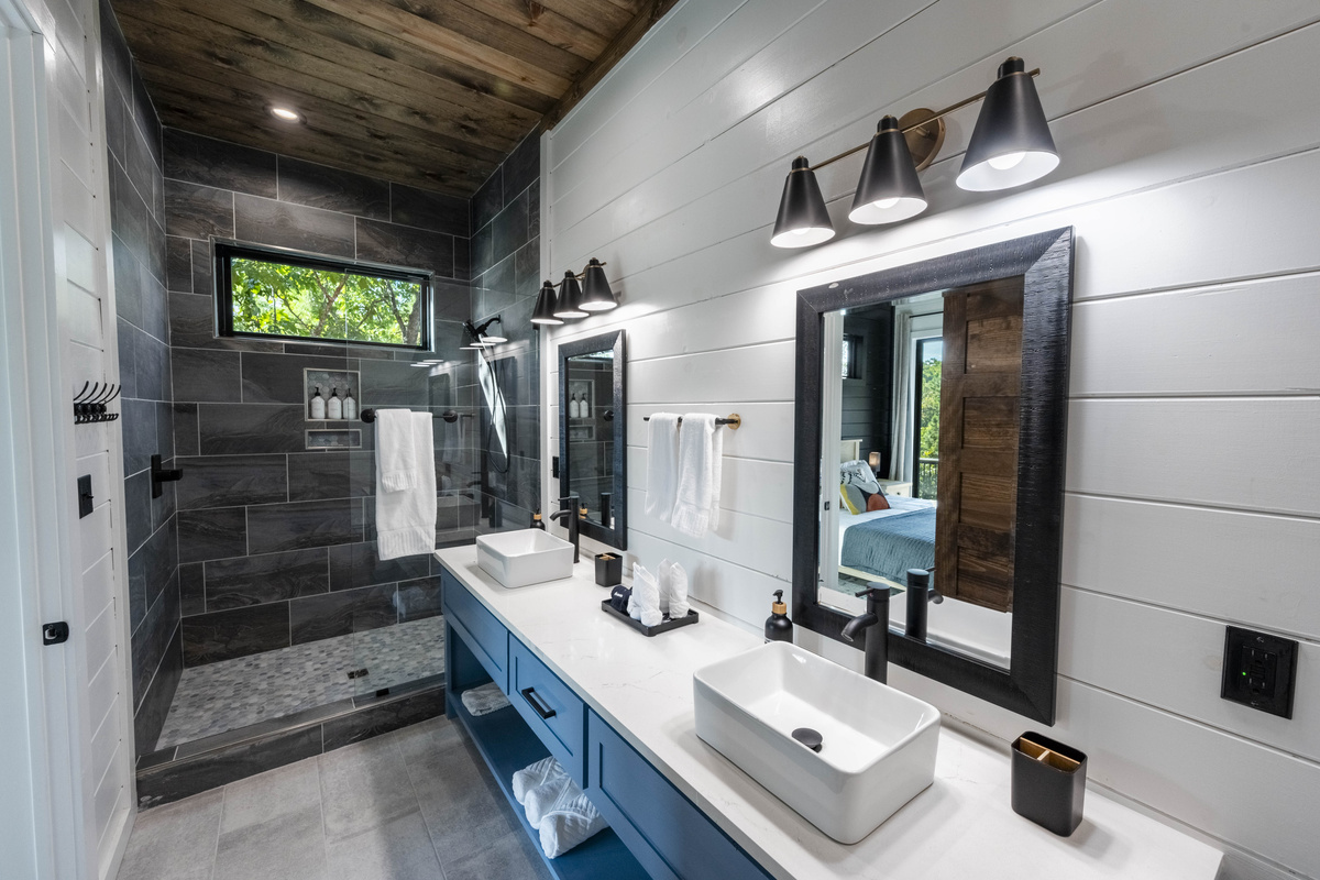 King Ensuite 3