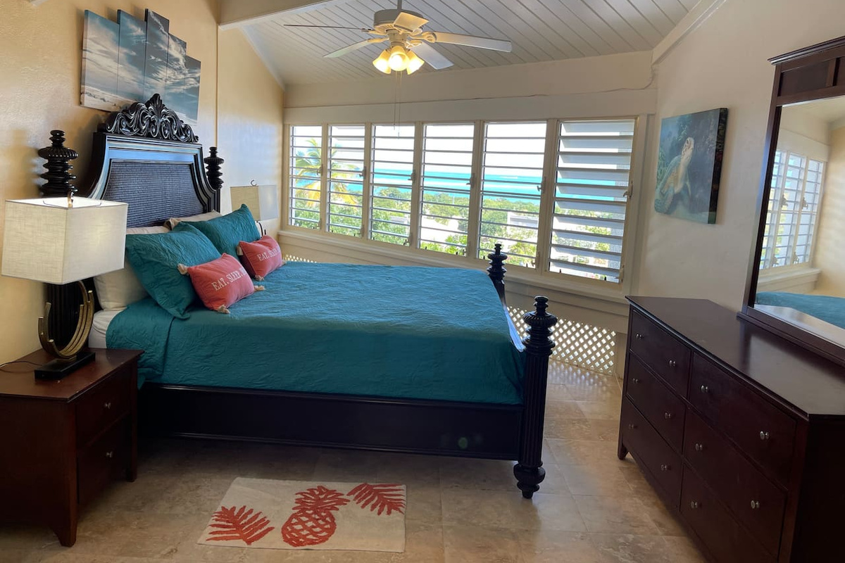 Master bedroom - 2nd view 