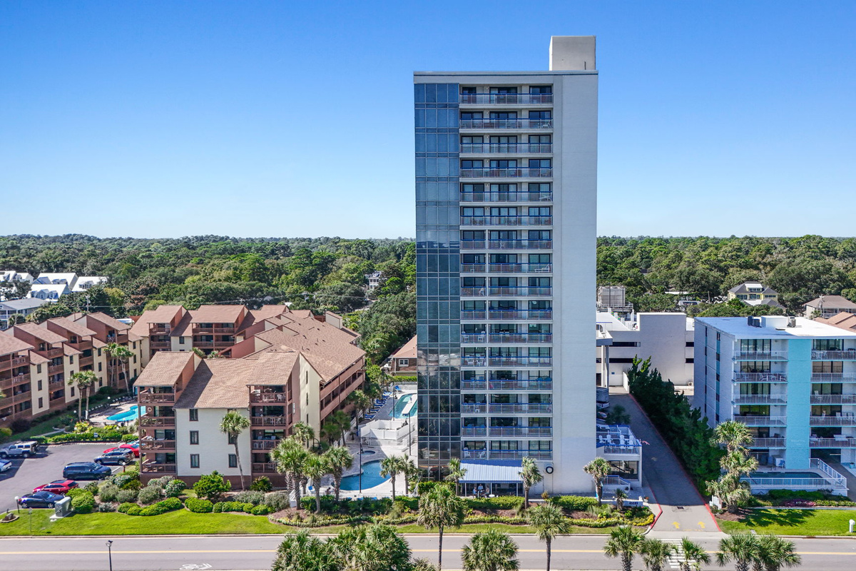 Aerial view of the Forest Dunes tower and neighborhood