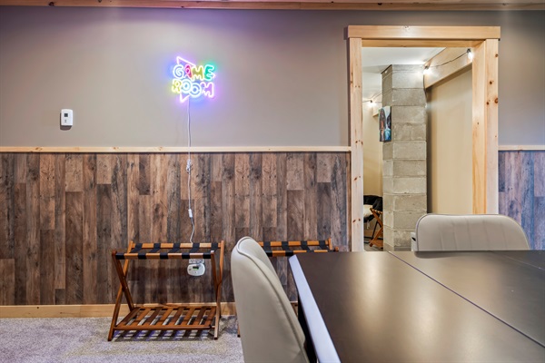 The bunk rooms are two separate but adjoining rooms which can be configured to sleep 3+3, 4+2, or 5+1.