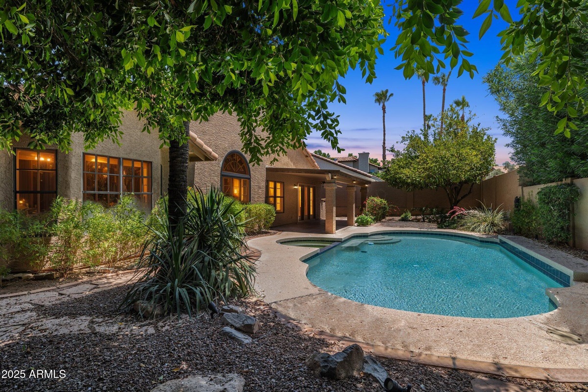 Heated Pool and Built In Hot Tub