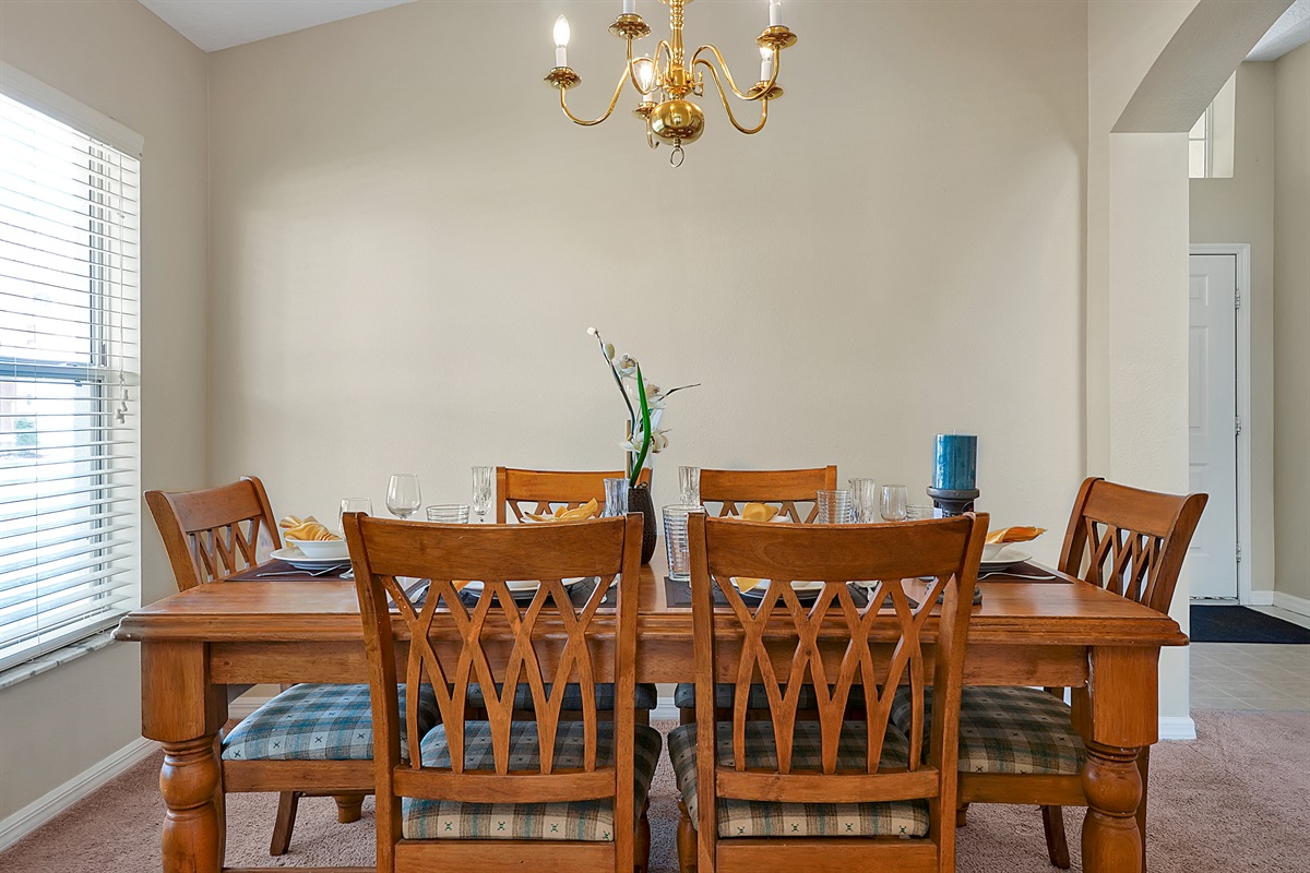 Flexible seating for everyone. Use the full table for a family feast, or let the kids enjoy an early dinner while the adults relax later 