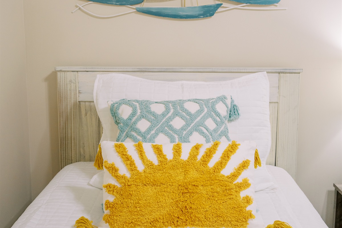 Down to each pillow, every thoughtful detail accounted for, just for you. ✨