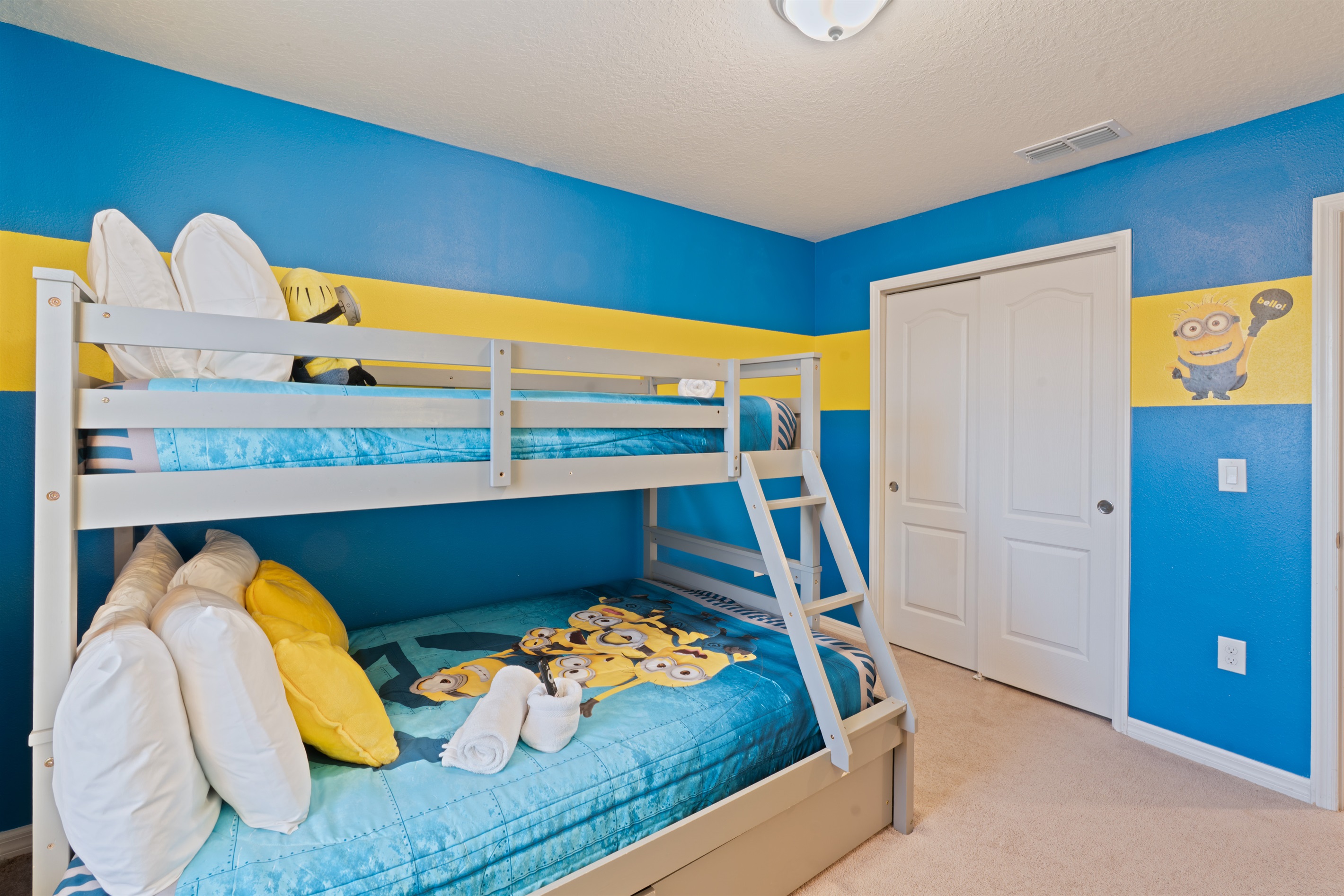 The fun-filled Minion Room features a cosy bunk bed that comfortably sleeps up to 3 children, plus a Smart TV to keep them entertained during their stay.
