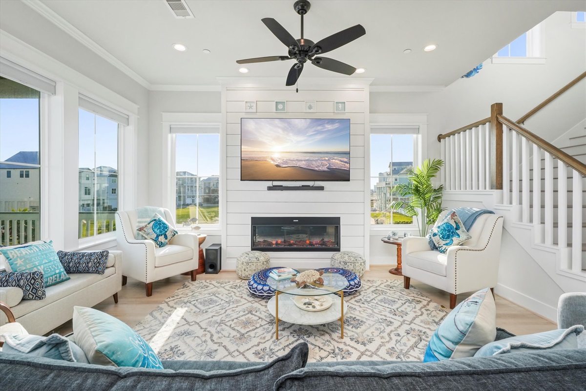 904c467b1ef54efb9332af809d87451a Large | Beachhouse | Texas | TX | Vacation Homes | Galveston | Crystal Beach | Kokomo | Breezy Days | Beachfront Elegance | Sunrise Serenity | Southern Sands Property Management, LLC