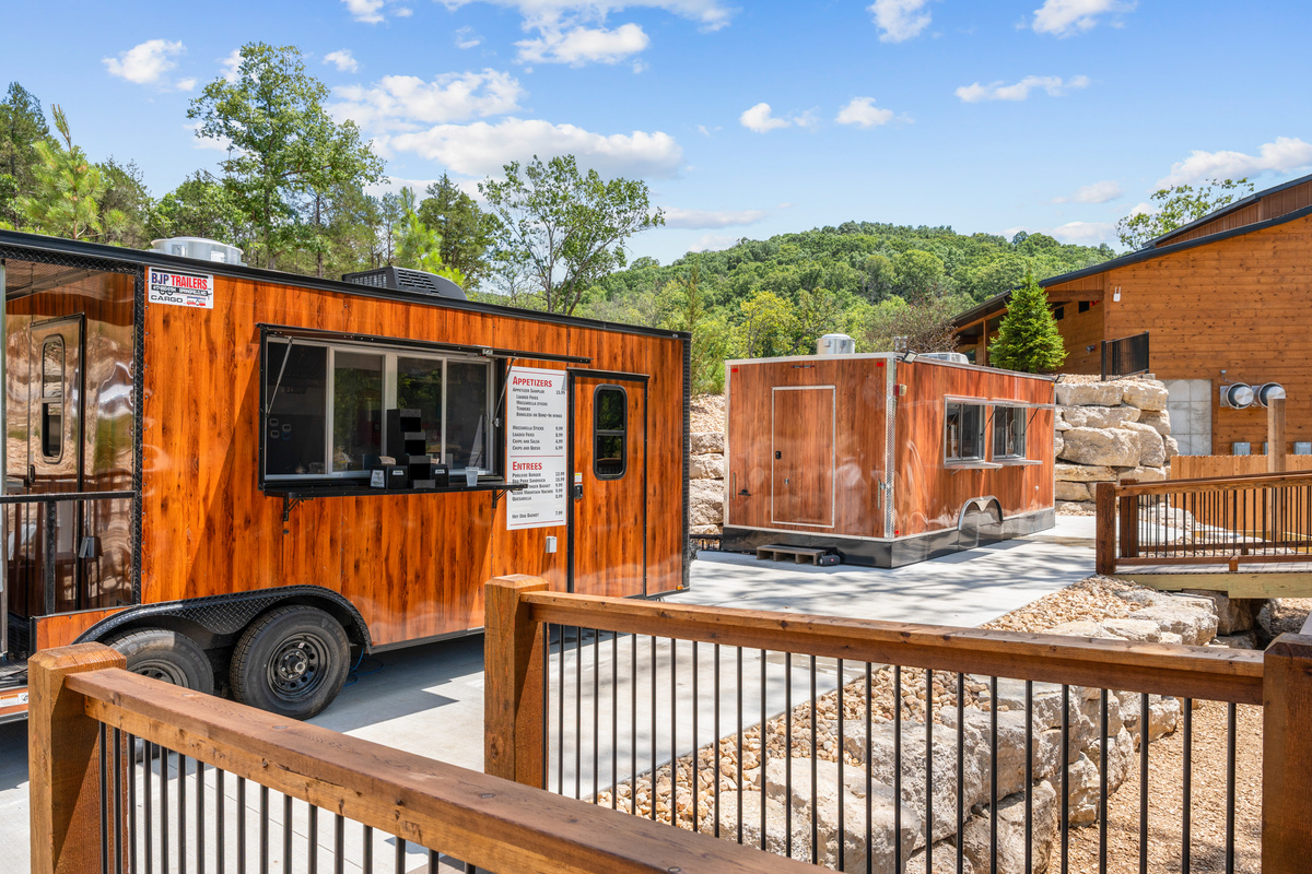 Satisfy your cravings with Tall Timbers' on site food trucks, bringing the best of Branson’s flavors poolside! 