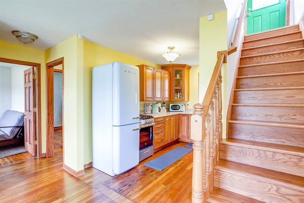 On Campus Home Updated Steps From Hesburgh - 10+, photo 4