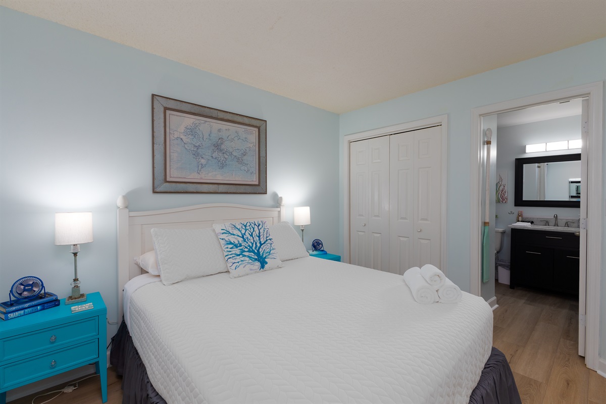 A light and airy bedroom, perfect for relaxation