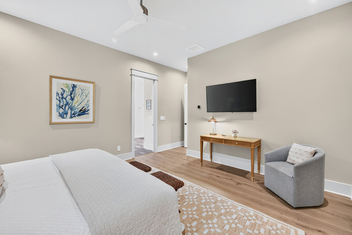 Bedroom 1: King Suite | Tahanan Palms | 3 38th Ave | IOP Escapes