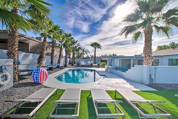 Phoenix Vacation Rental | 3BR | 3BA | 2,630 Sq Ft | Private Entrance