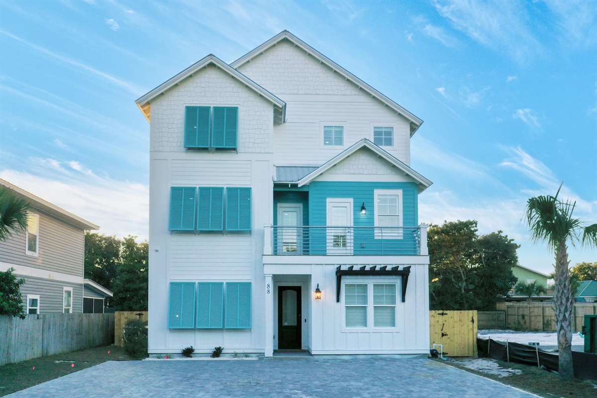 Front Elevation (8 parking spots)