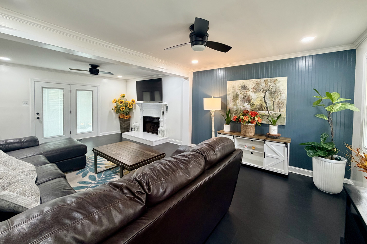 Spacious Living Room