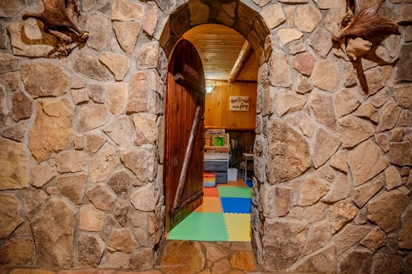 Kid Cave