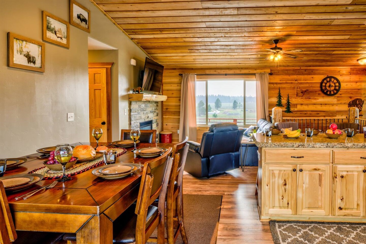Open concept dining and living room areas