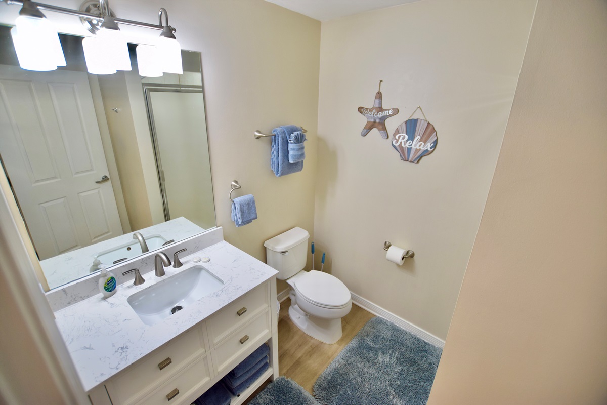 Destin West Gulfside #507 - Bunk room bath